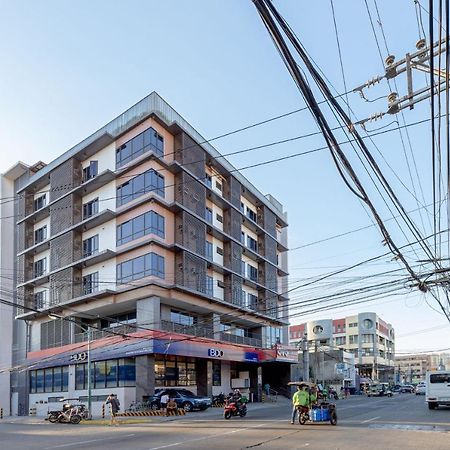 Lelita Hotel - Certified Quarantine Facility Makati City Екстер'єр фото