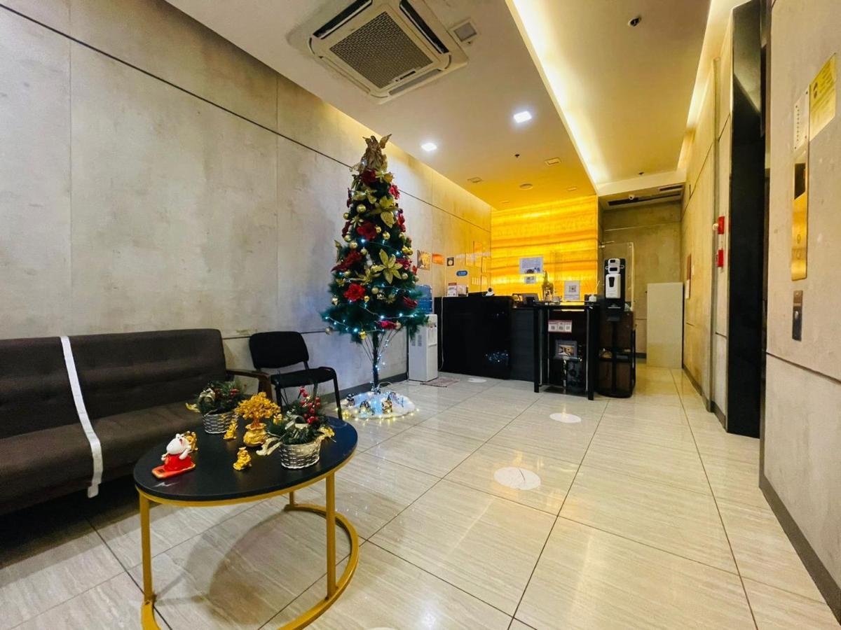 Lelita Hotel - Certified Quarantine Facility Makati City Екстер'єр фото
