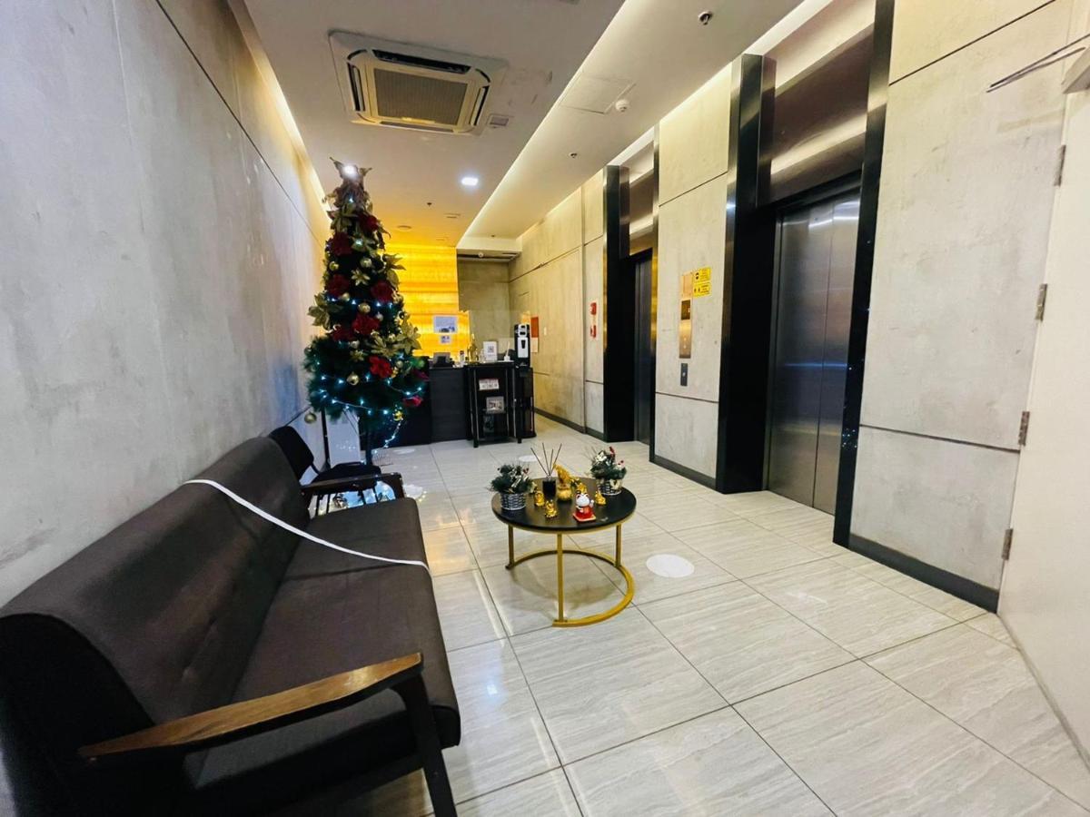 Lelita Hotel - Certified Quarantine Facility Makati City Екстер'єр фото