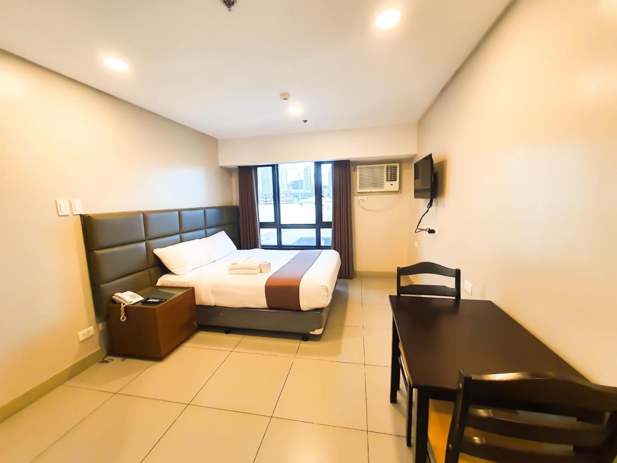 Lelita Hotel - Certified Quarantine Facility Makati City Екстер'єр фото